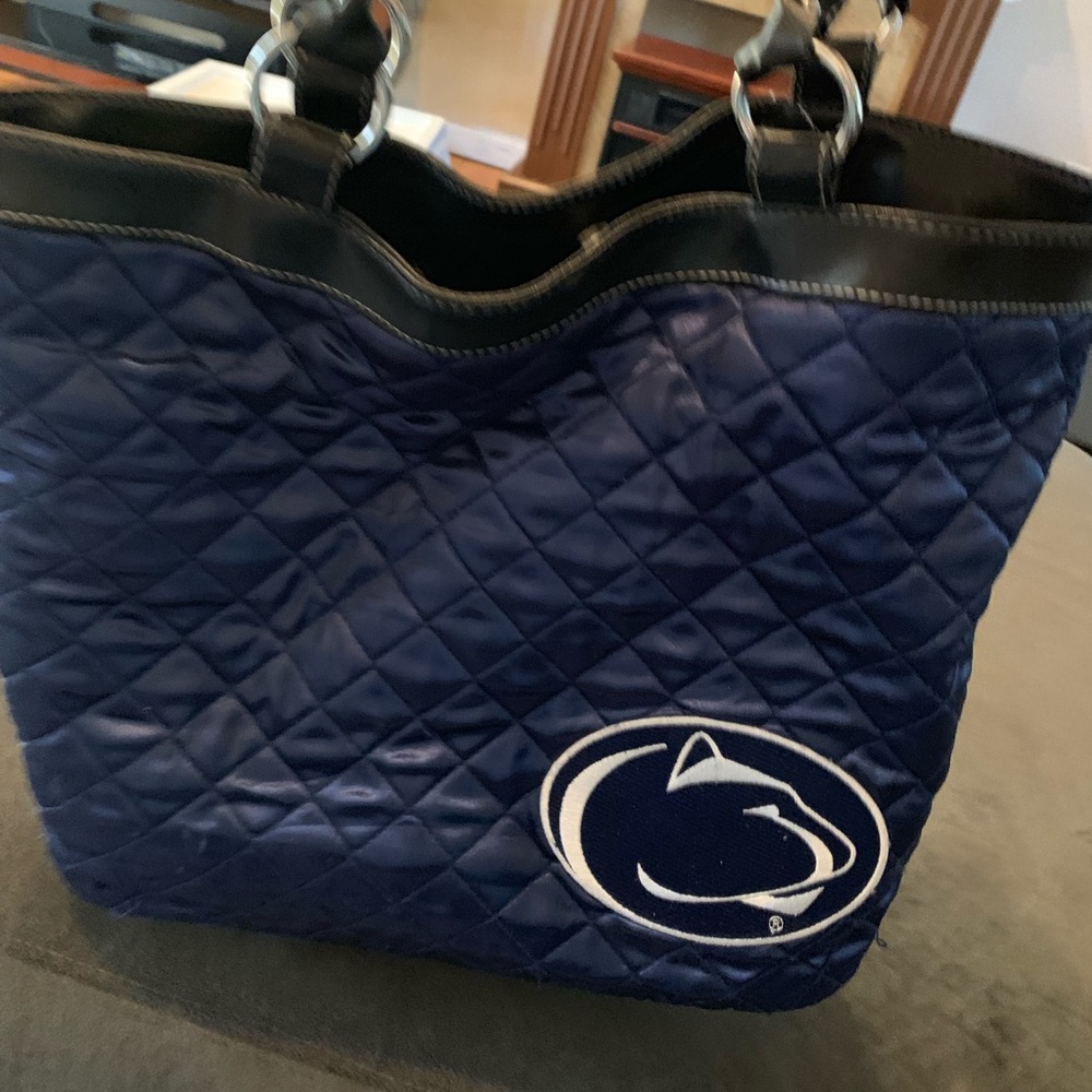 Penn state quilted bag.
